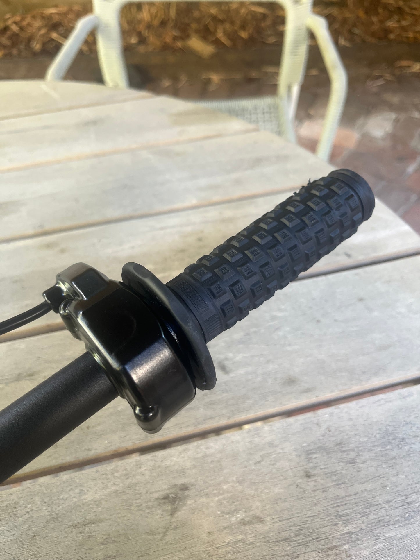 Surron throttle, Grips and key ignition Bundle