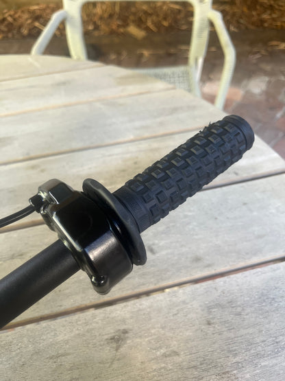 Surron throttle, Grips and key ignition Bundle
